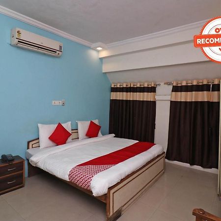 Oyo Flagship 19301 Mezbaan International Naka Hindola Hotel Lucknow Esterno foto
