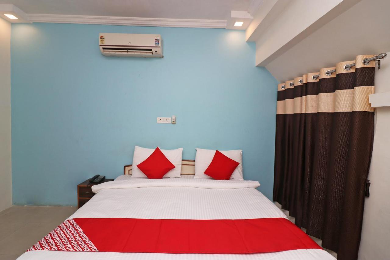 Oyo Flagship 19301 Mezbaan International Naka Hindola Hotel Lucknow Esterno foto