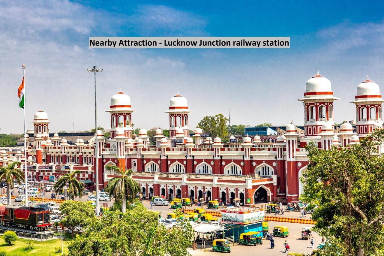 Oyo Flagship 19301 Mezbaan International Naka Hindola Hotel Lucknow Esterno foto